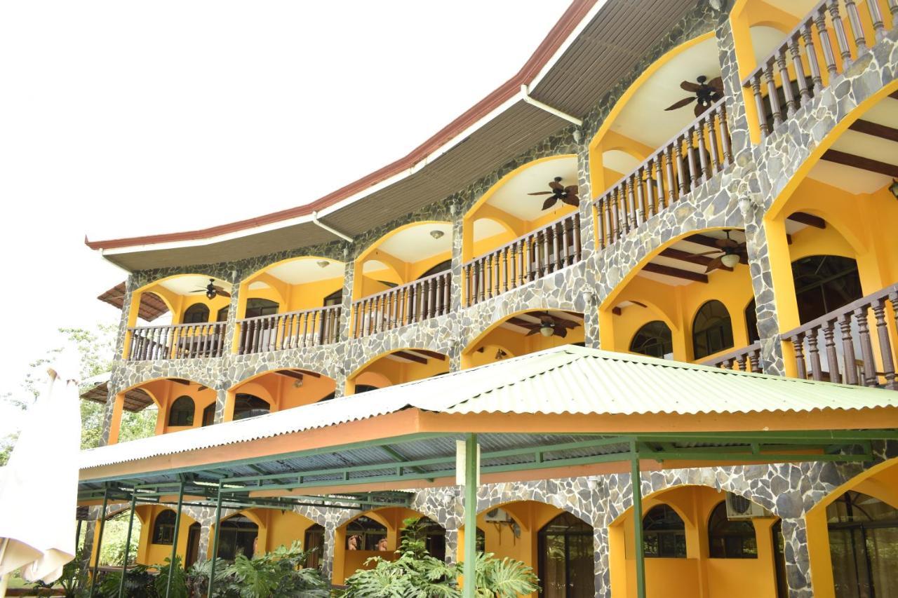 أوفيتا Apartahotel Playa Luna المظهر الخارجي الصورة