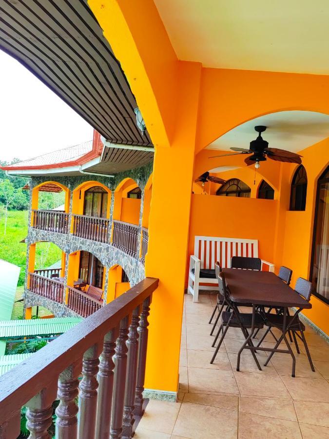 أوفيتا Apartahotel Playa Luna المظهر الخارجي الصورة