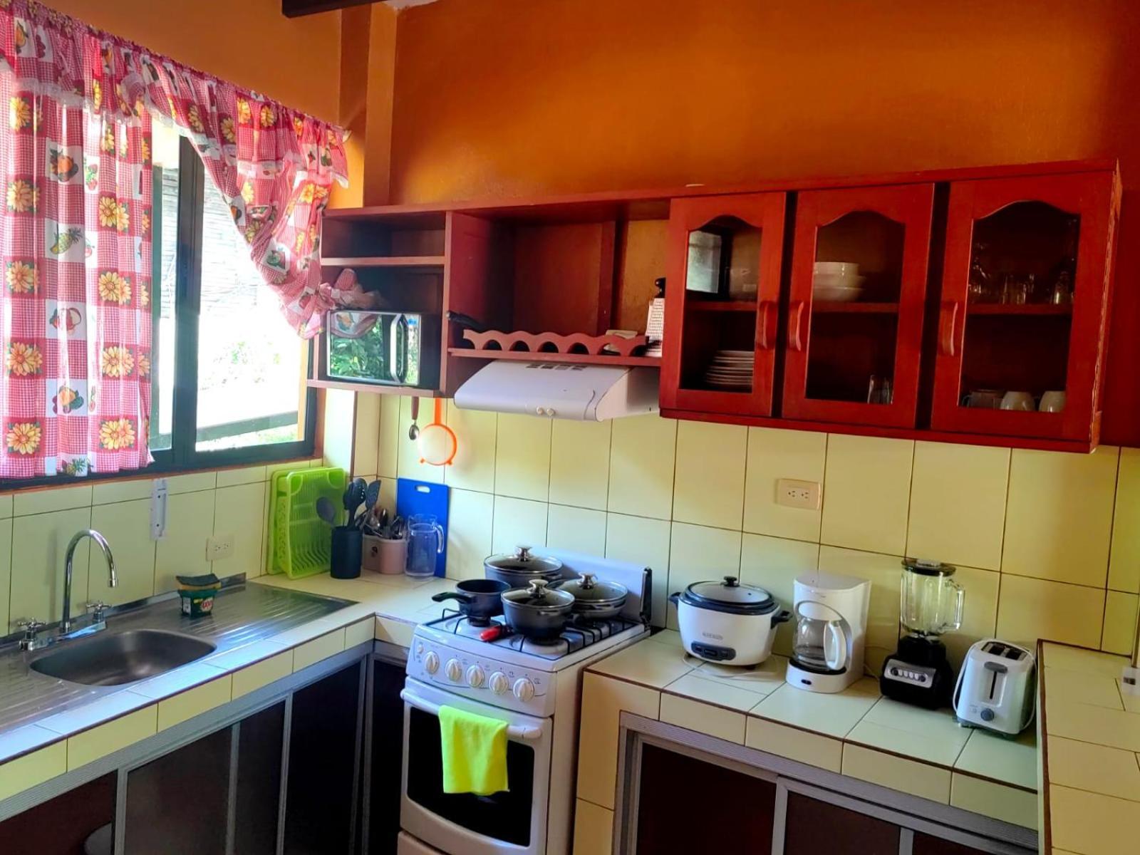 أوفيتا Apartahotel Playa Luna المظهر الخارجي الصورة